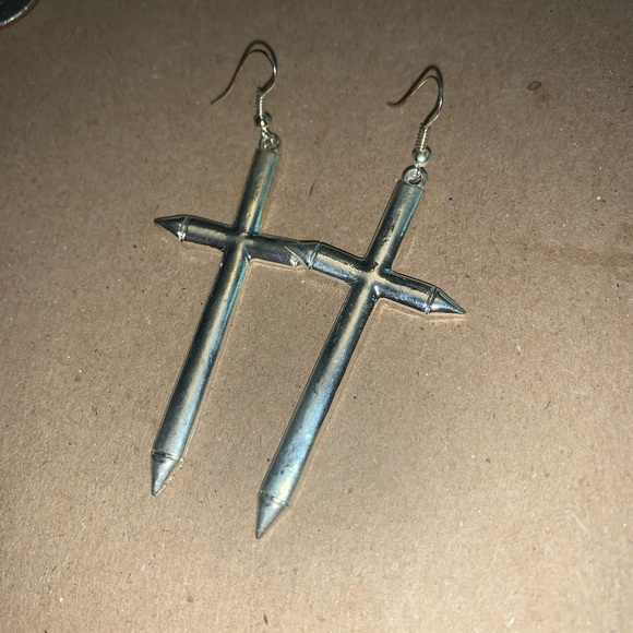 Jewelry - ⚠️Must bundles ⚠️Big cross earring